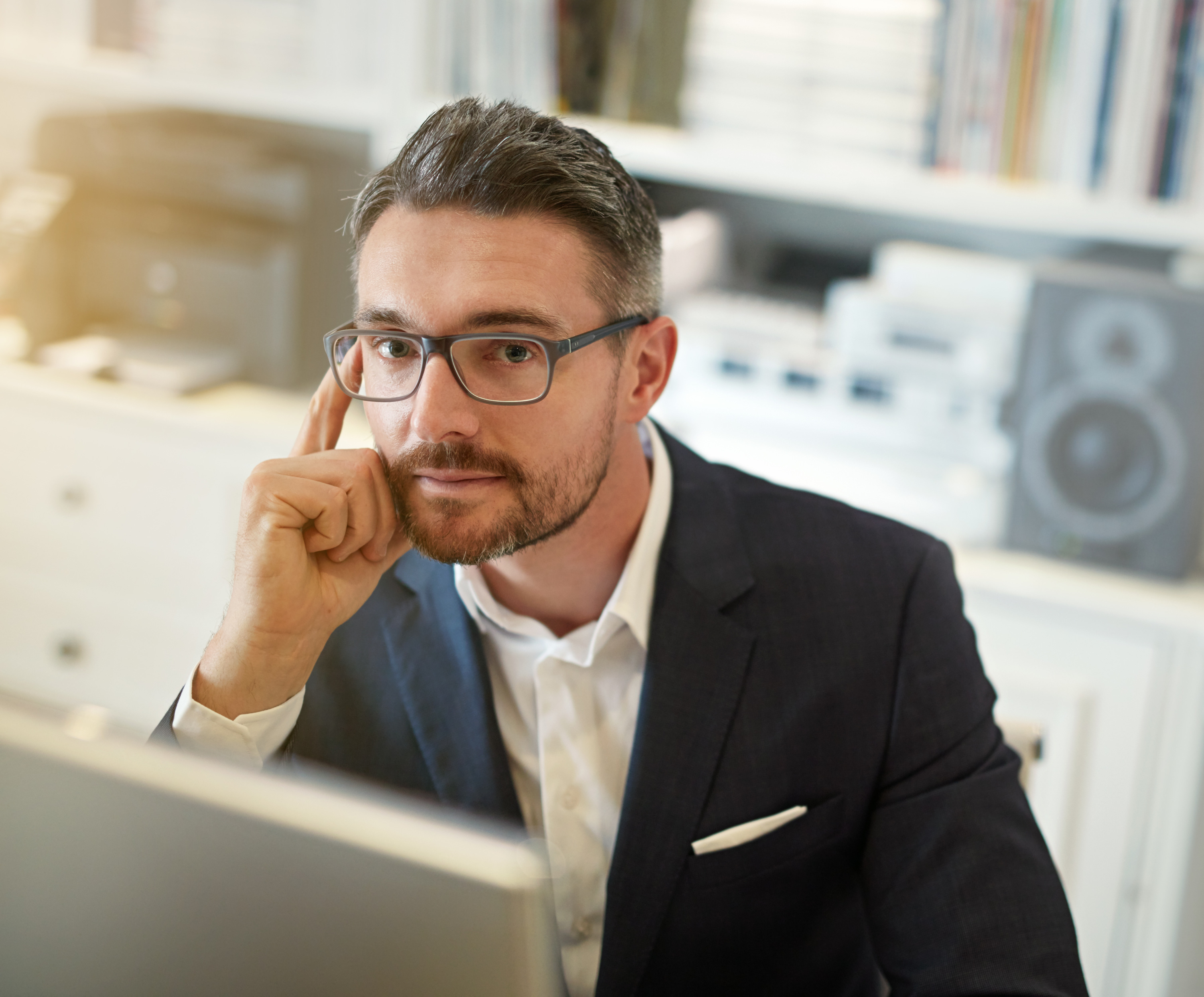 Professional working in Montreal business district